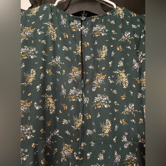 Francesca’s Trixxi size XL green paisley floral dress w/sheer long sleeves - Picture 3 of 5